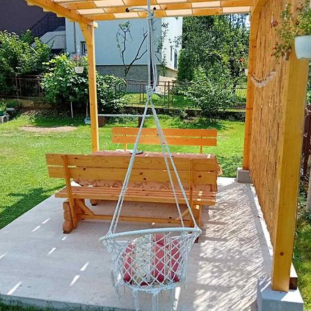 Aurora Apartment Високо Екстериор снимка