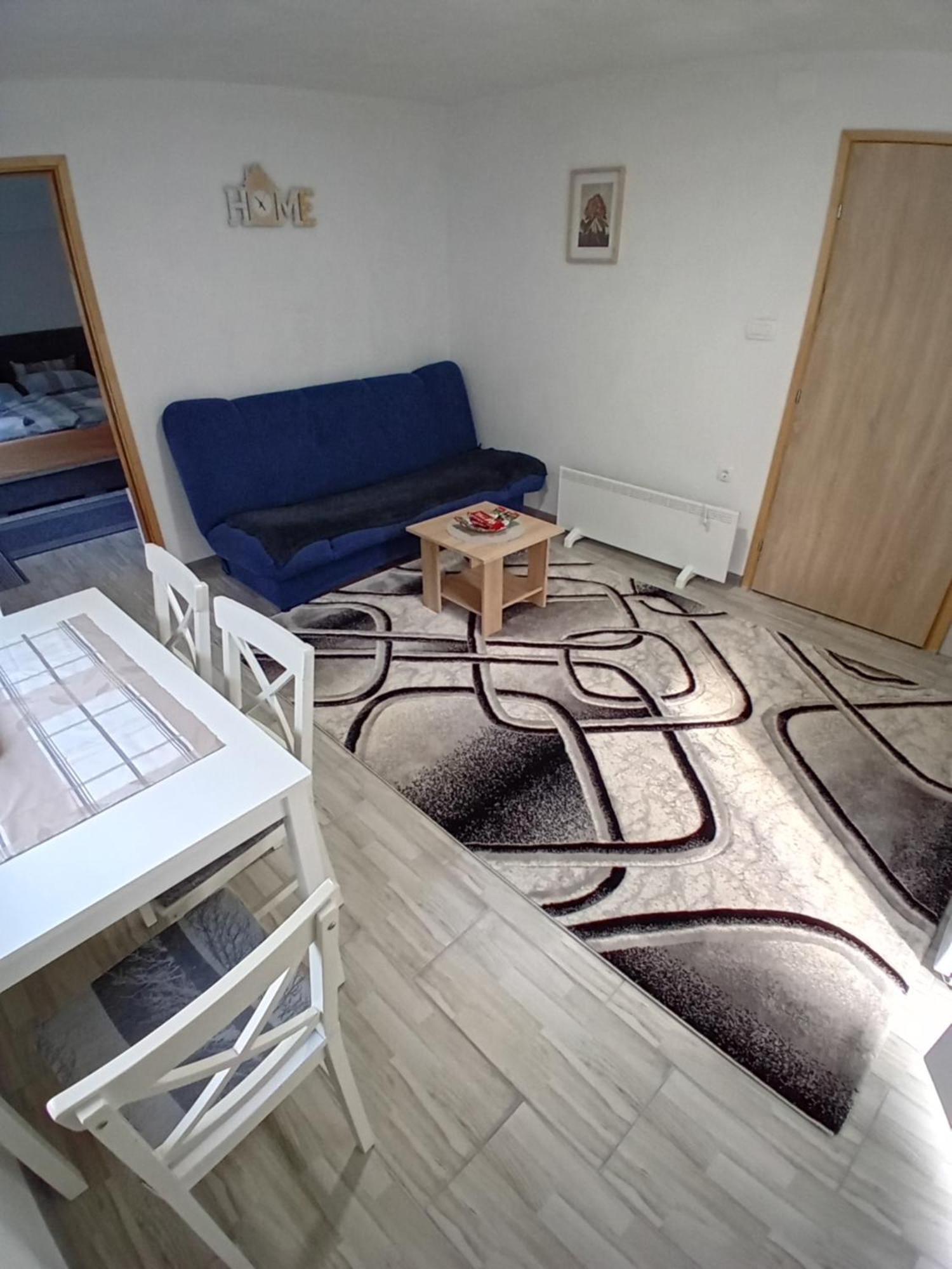 Aurora Apartment Високо Екстериор снимка