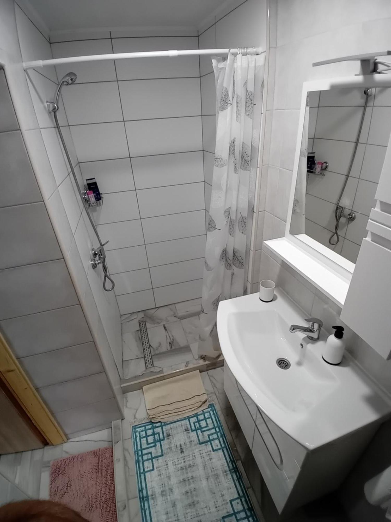 Aurora Apartment Високо Екстериор снимка