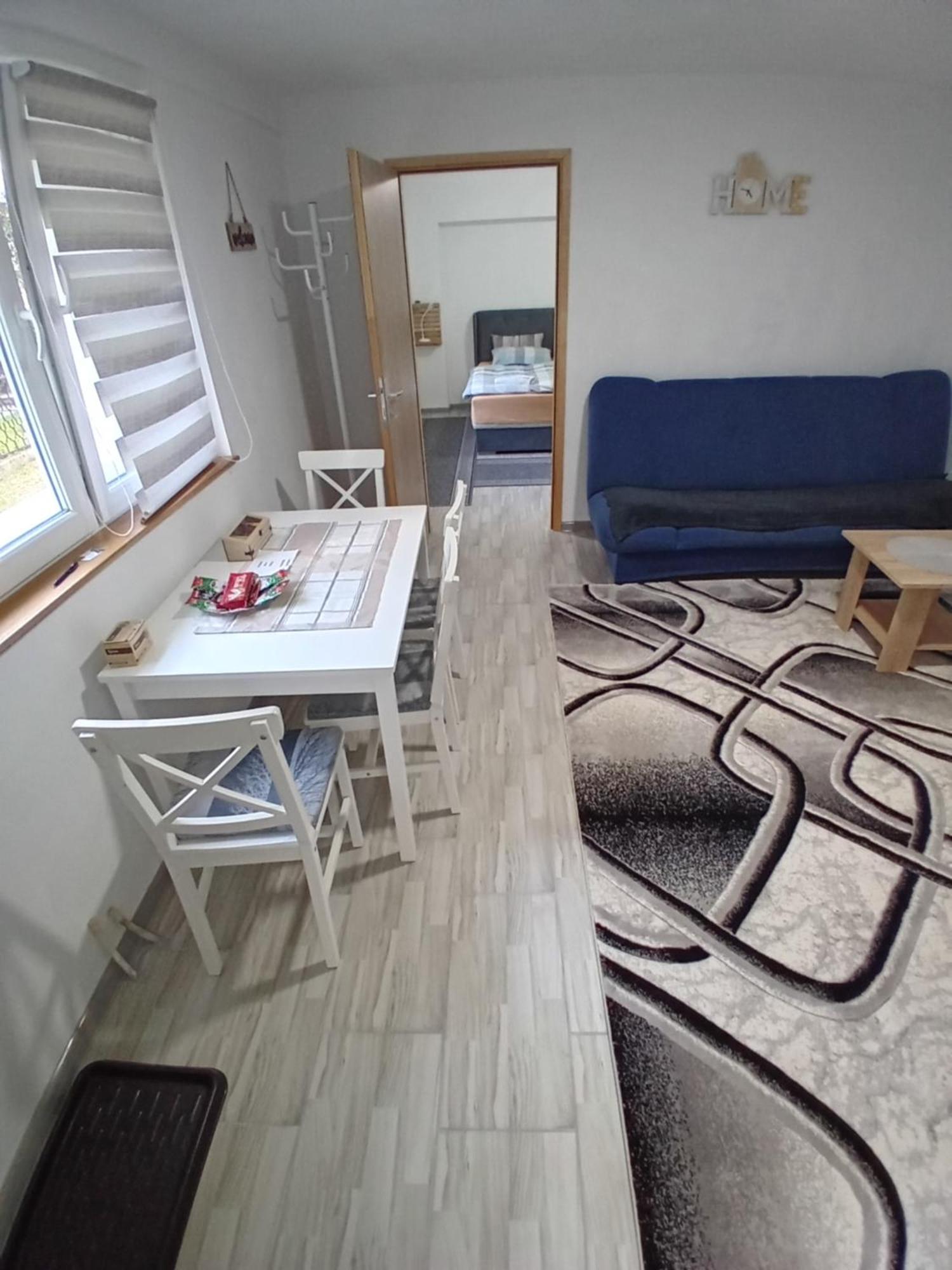 Aurora Apartment Високо Екстериор снимка