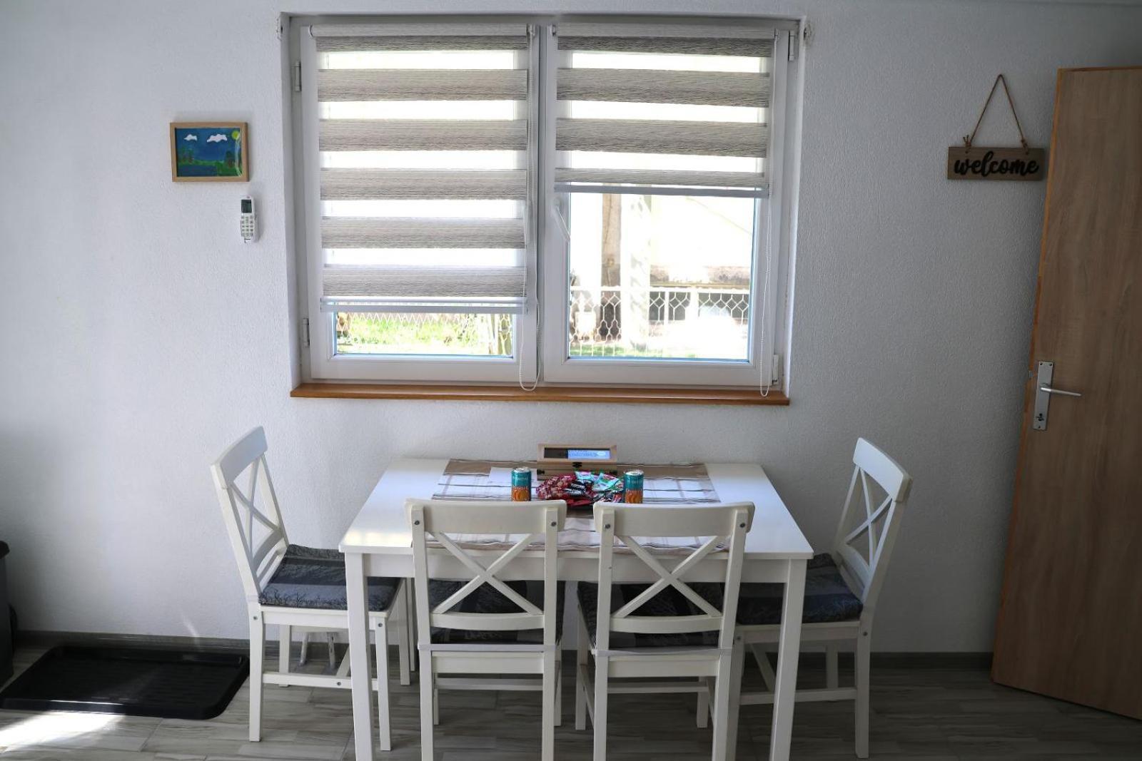 Aurora Apartment Високо Екстериор снимка