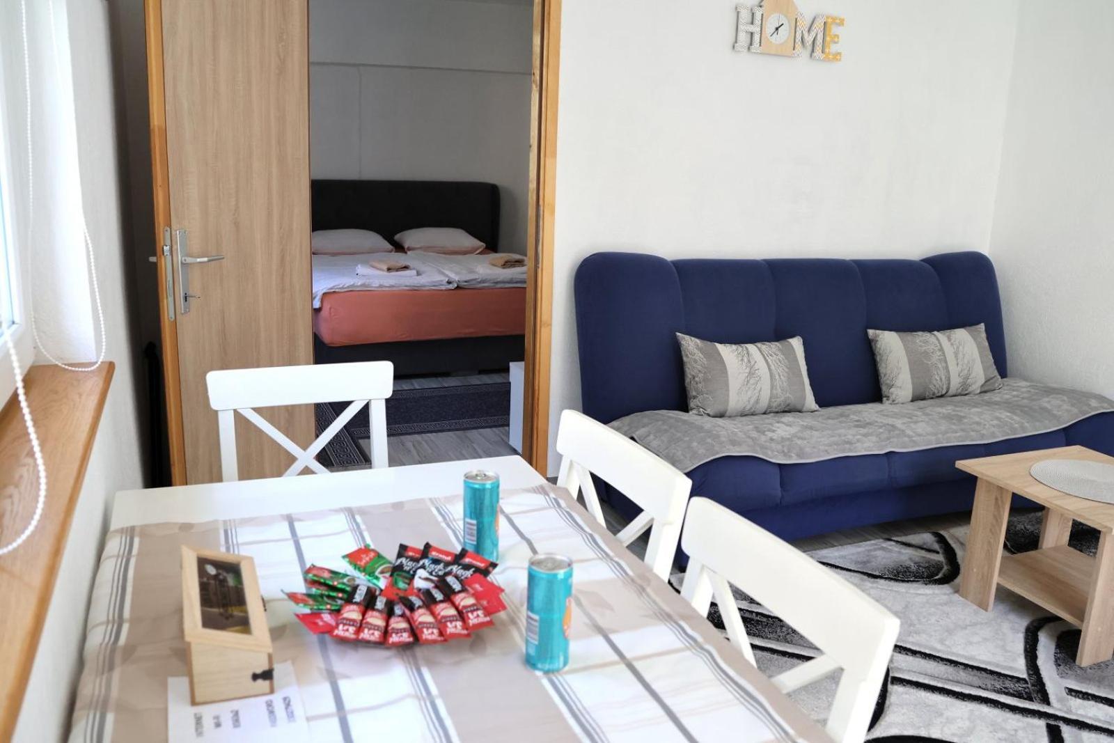 Aurora Apartment Високо Екстериор снимка